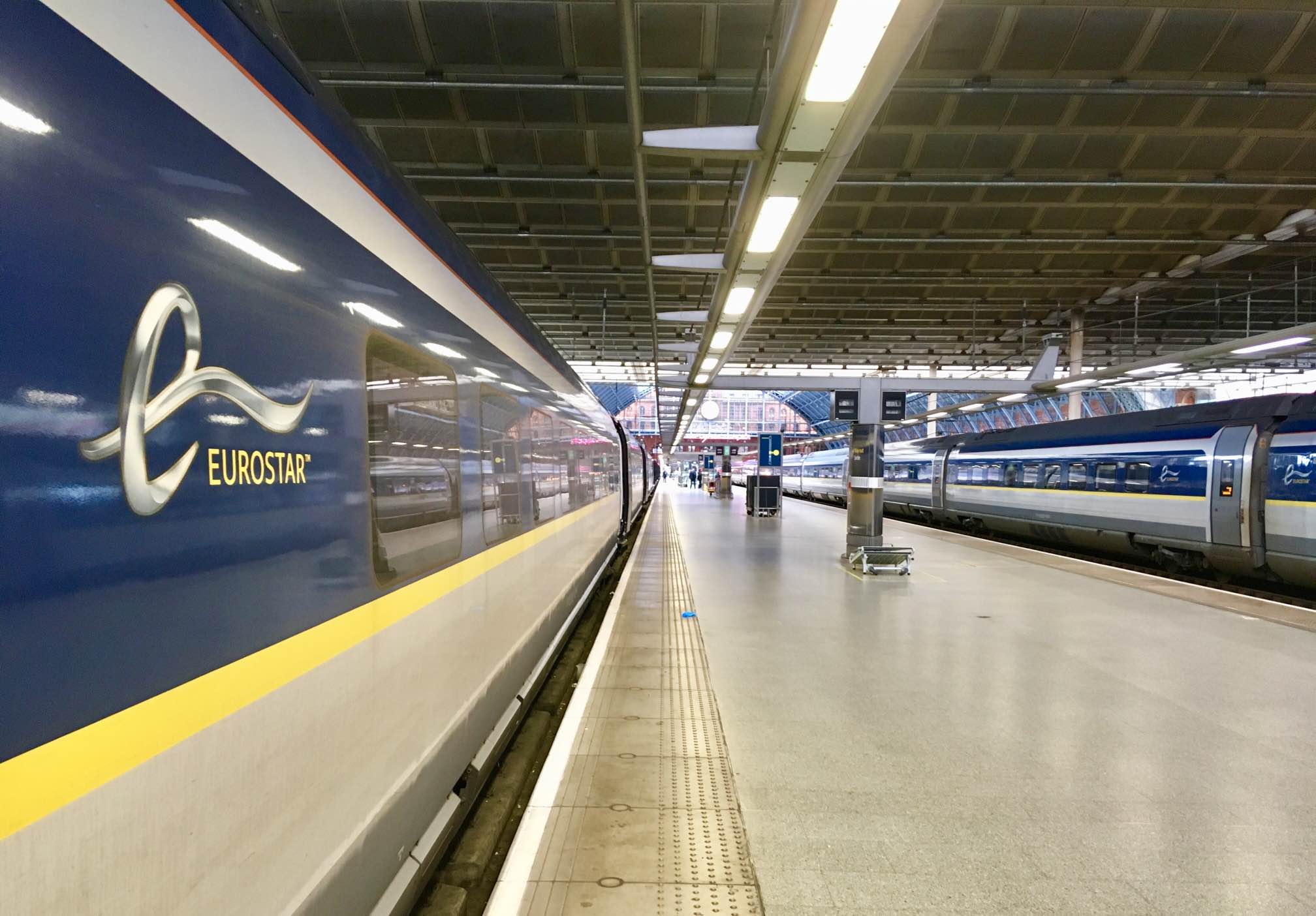 Photo of a Eurostar train at London Saint Pancras station